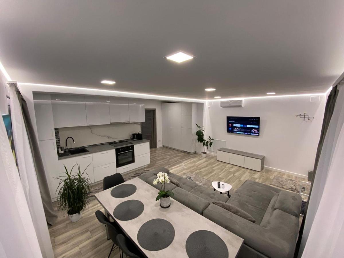 Lora Studio Suceava Exterior foto