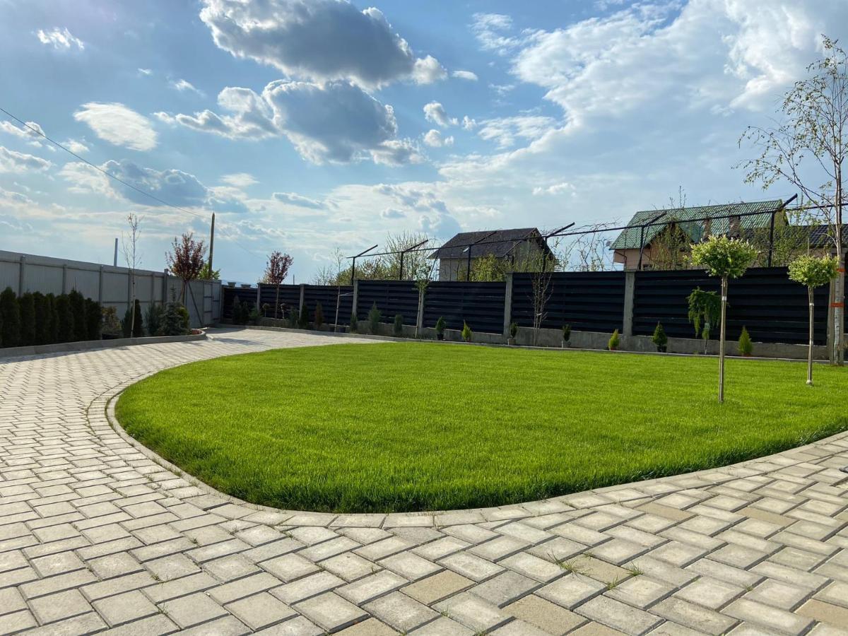 Lora Studio Suceava Exterior foto