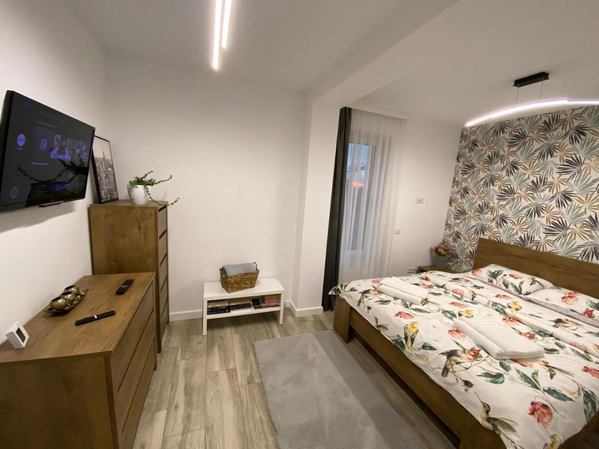 Lora Studio Suceava Exterior foto
