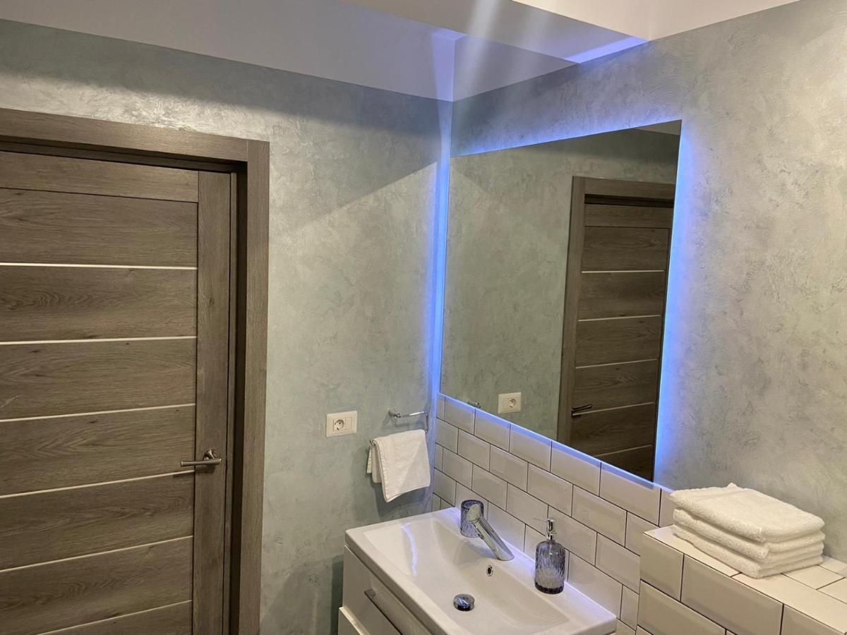 Lora Studio Suceava Exterior foto